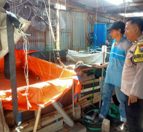 Bhabinkamtibmas Bangil Dampingi Warga Kembangkan Budidaya Lele, Dukung Program Pekarangan Pangan Bergizi