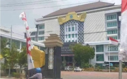 Kasus Gedung Mewah Pemkab Lamongan, MAKI Jatim Minta KPK Periksa Jejak Pejabat Puncak