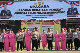 Semangat Hari Bhayangkara ke 80, Kapolres Bondowoso Pimpin Kenaikan Pangkat dan Lepas Personel Purna Tugas