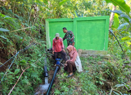 Babinsa Kawal Monev IRPOM, Perkuat Ketahanan Pangan di Trenggalek