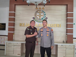 Perkuat Sinergitas Penegakan Hukum, Kapolres Lumajang Silaturahmi ke Kejaksaan Negeri di Hari Pertama Tugas