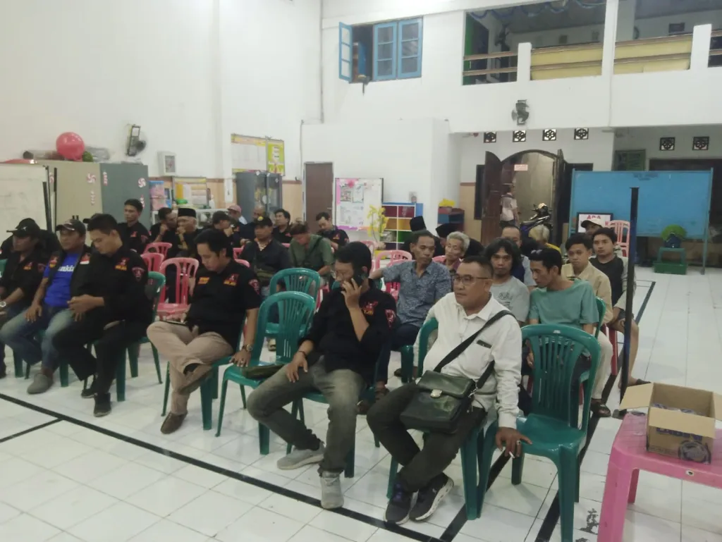 WARGA RW 06 KAPAS LOR KOMPAK AJUKAN PENDAMPINGAN HUKUM TERKAIT PENGELOLAAN PARKIR