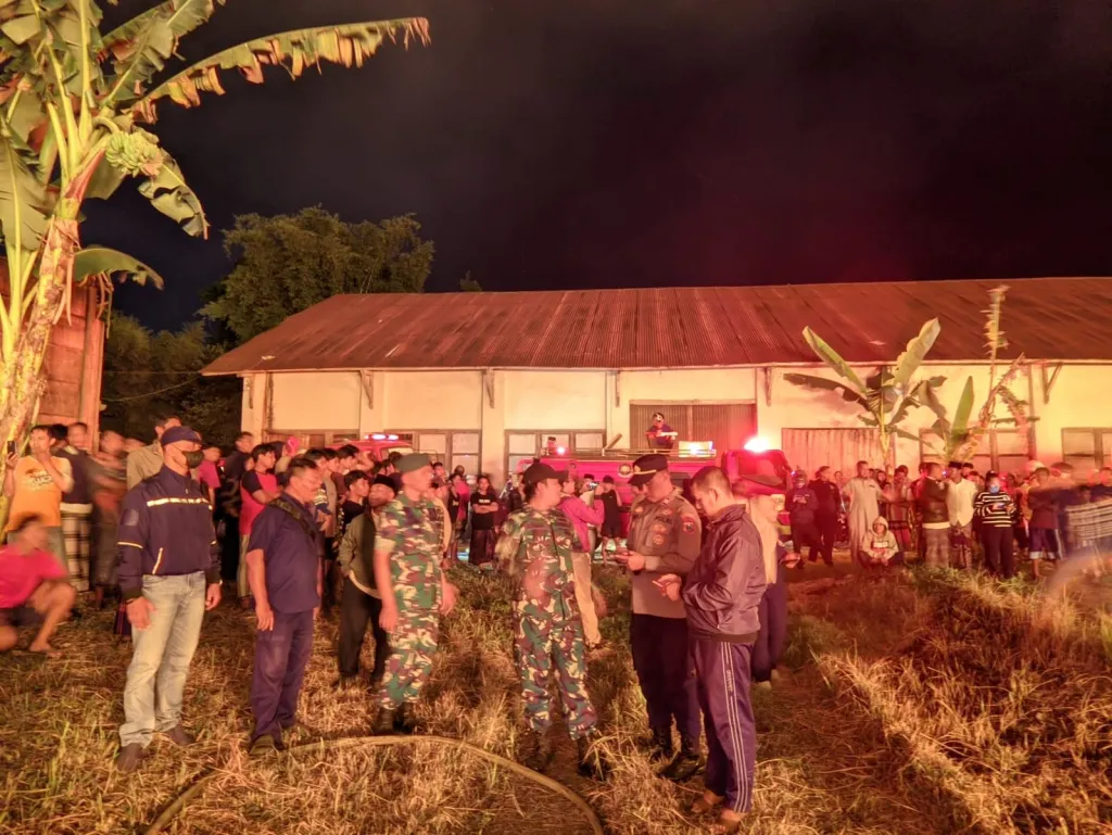 Gudang Tembakau PT Sadhana Arifnusa Bondowoso Dilalap Api, Kerugian Ditaksir Rp300 Juta