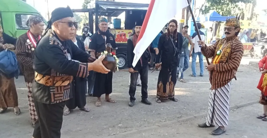 PAMUNGKAS KIRAB BUDAYA GREBEG SURO 2026 BERLANGSUNG MERIAH DAN SUKSES, BUDAYA LELUHUR TERUS DIJAGA DAN DILESTARIKAN