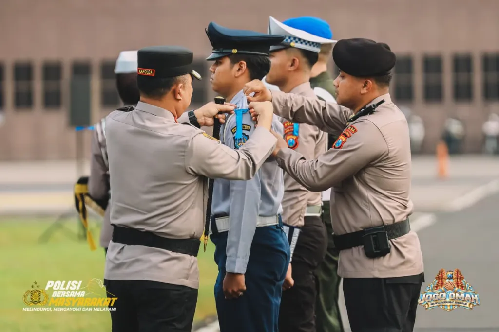Polda Jatim Gelar Operasi Patuh Semeru : Menggugah Kesadaran dan Selamatkan Jiwa Pengguna Jalan