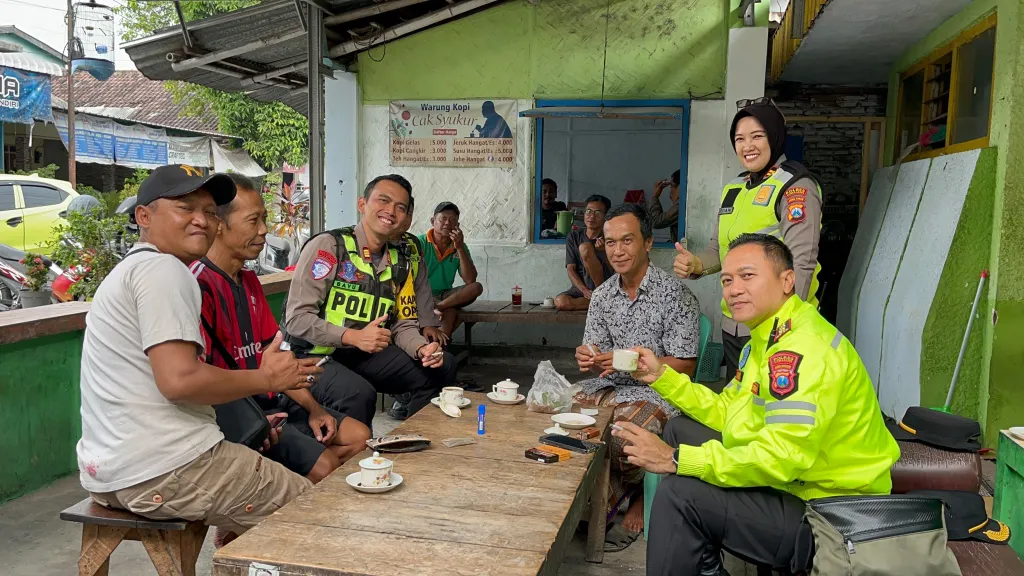Polisi Bersama Masyarakat : Polres Lumajang Serap Aspirasi Warga Lewat Curhat Kamtibmas