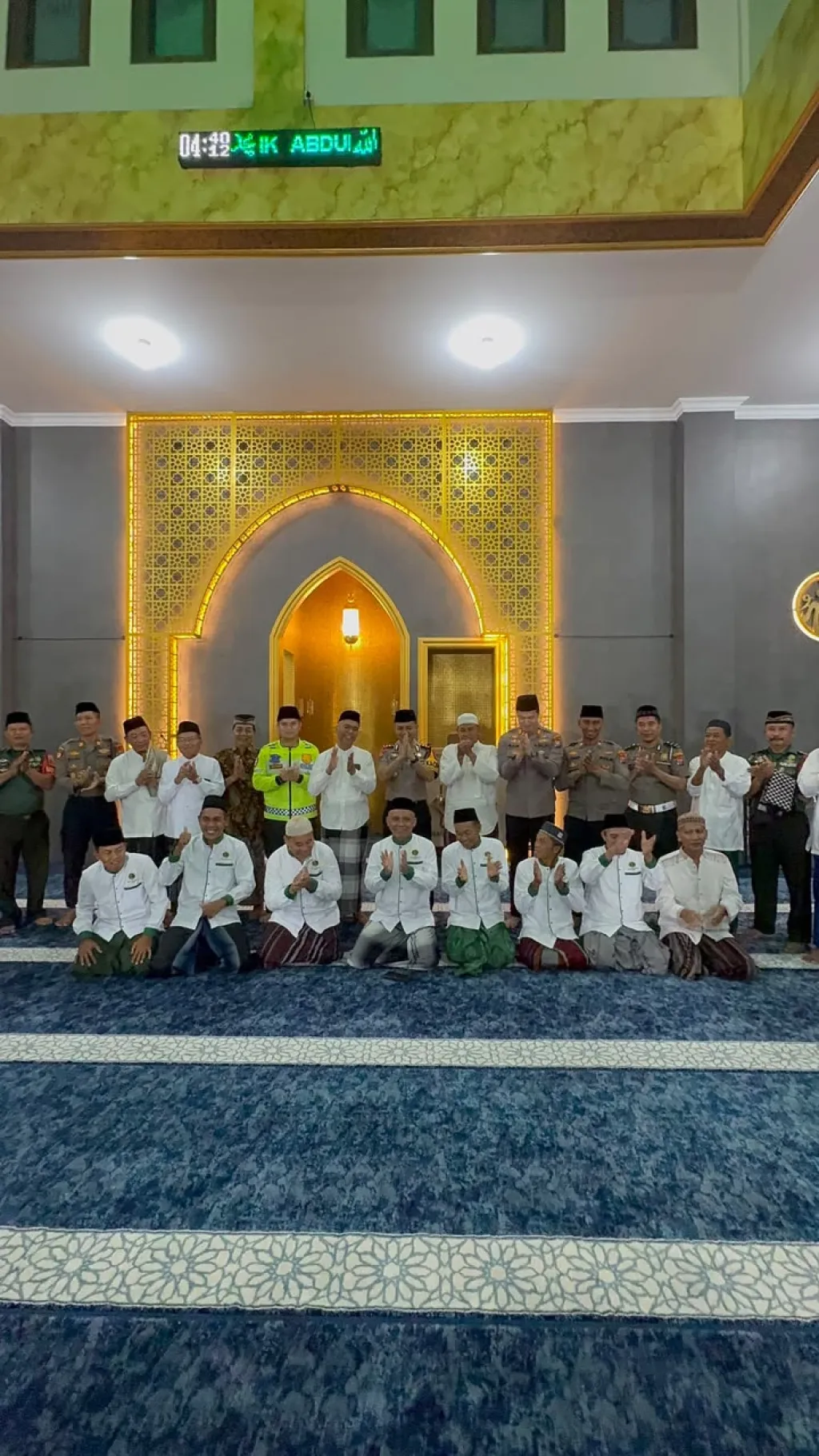 Kapolres Pasuruan Gelar Subuh Keliling  di Masjid Abdul Rahman Bangil, Perkuat Sinergi Polisi Bersama Masyarakat